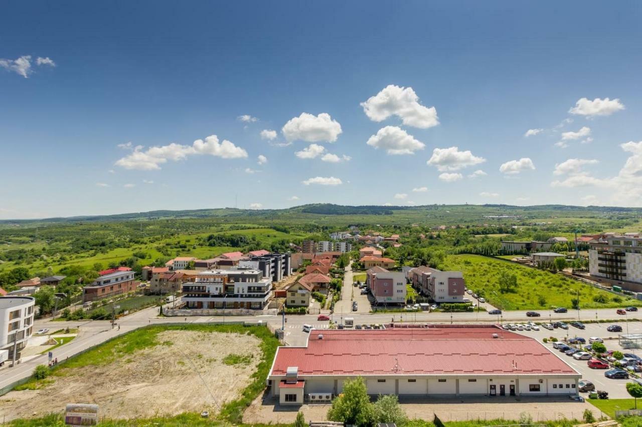 Top Floor View Penthouse คลูจ-นาโปกา ภายนอก รูปภาพ