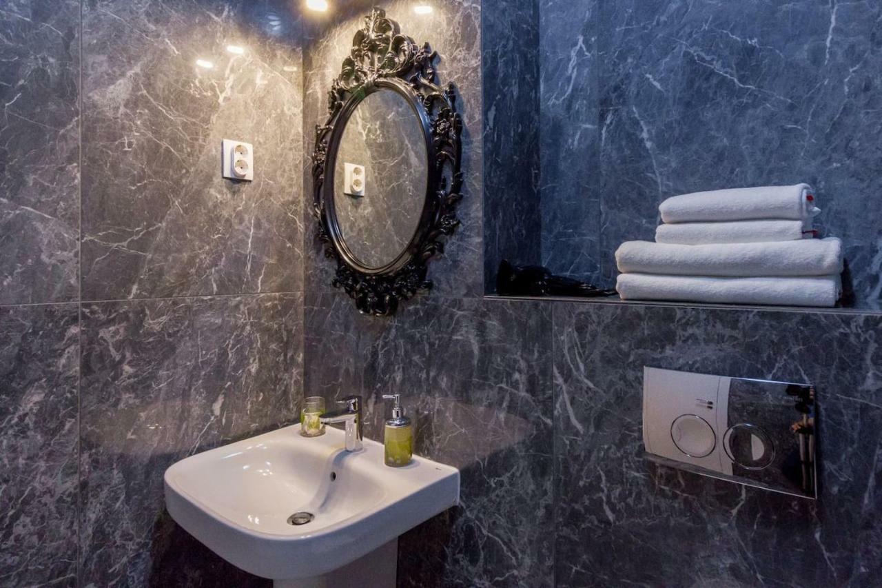 Top Floor View Penthouse คลูจ-นาโปกา ภายนอก รูปภาพ