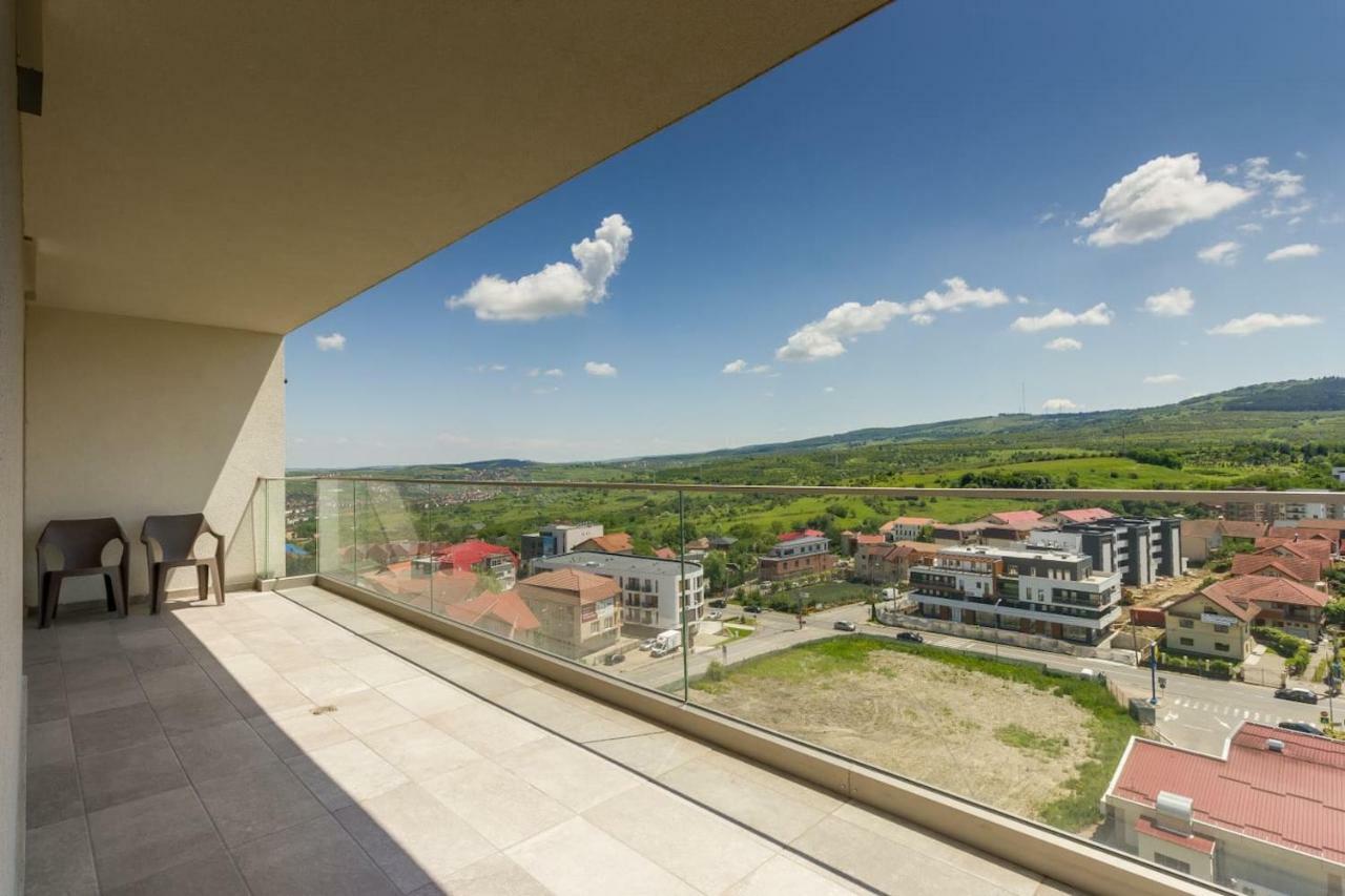 Top Floor View Penthouse คลูจ-นาโปกา ภายนอก รูปภาพ